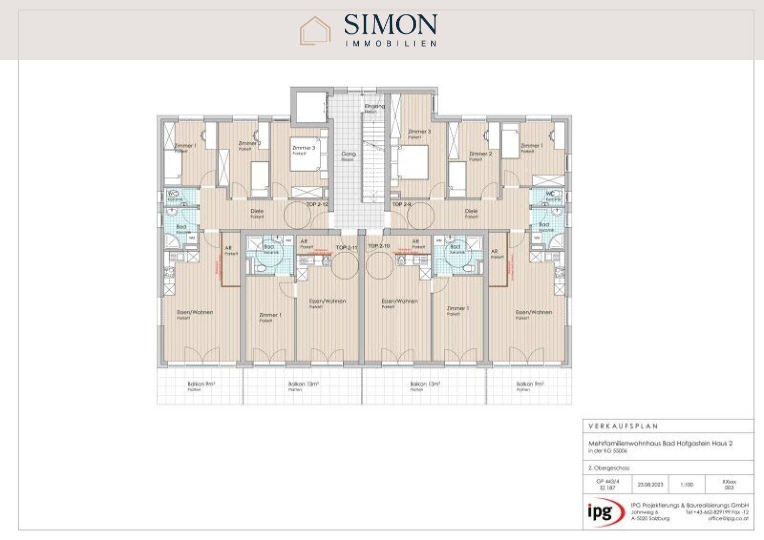 Grundriss eines Obergeschosses mit mehreren Wohneinheiten, jeweils mit Balkon und separaten Zimmern.