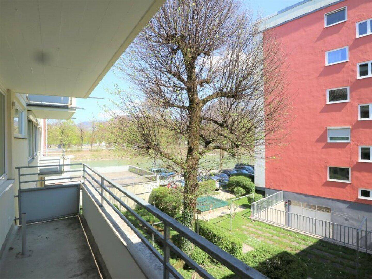 2. Balkon