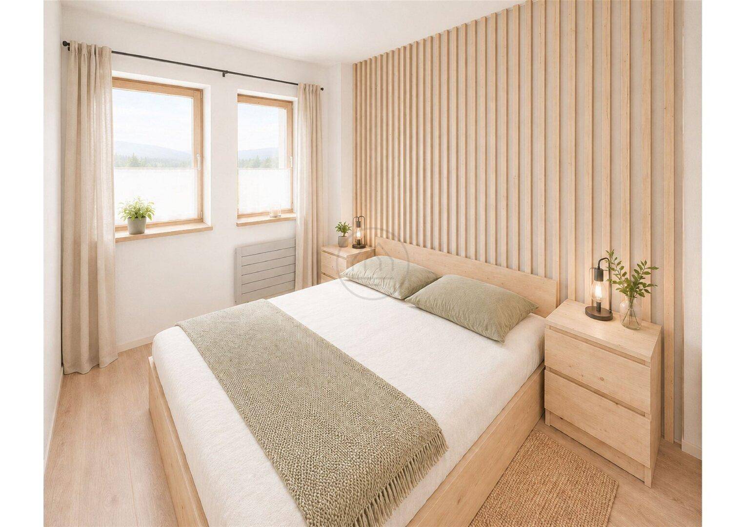 Gemütliches Schlafzimmer mit Holzwandverkleidung, Doppelbett und zwei Fenstern.