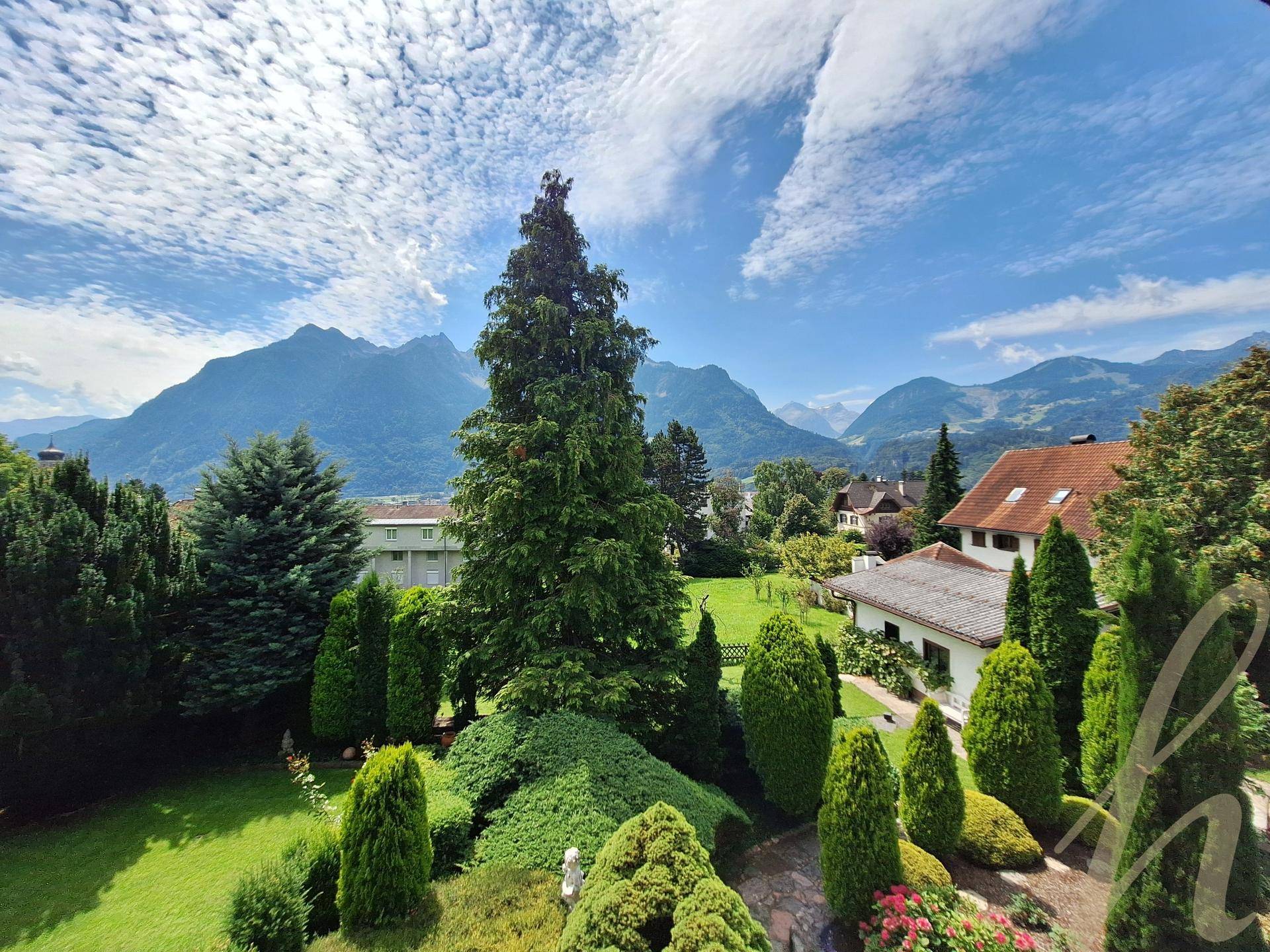 BLUDENZ Panoramablick vom DG - Petra Huber Immobilien TIROL und VORARLBERG