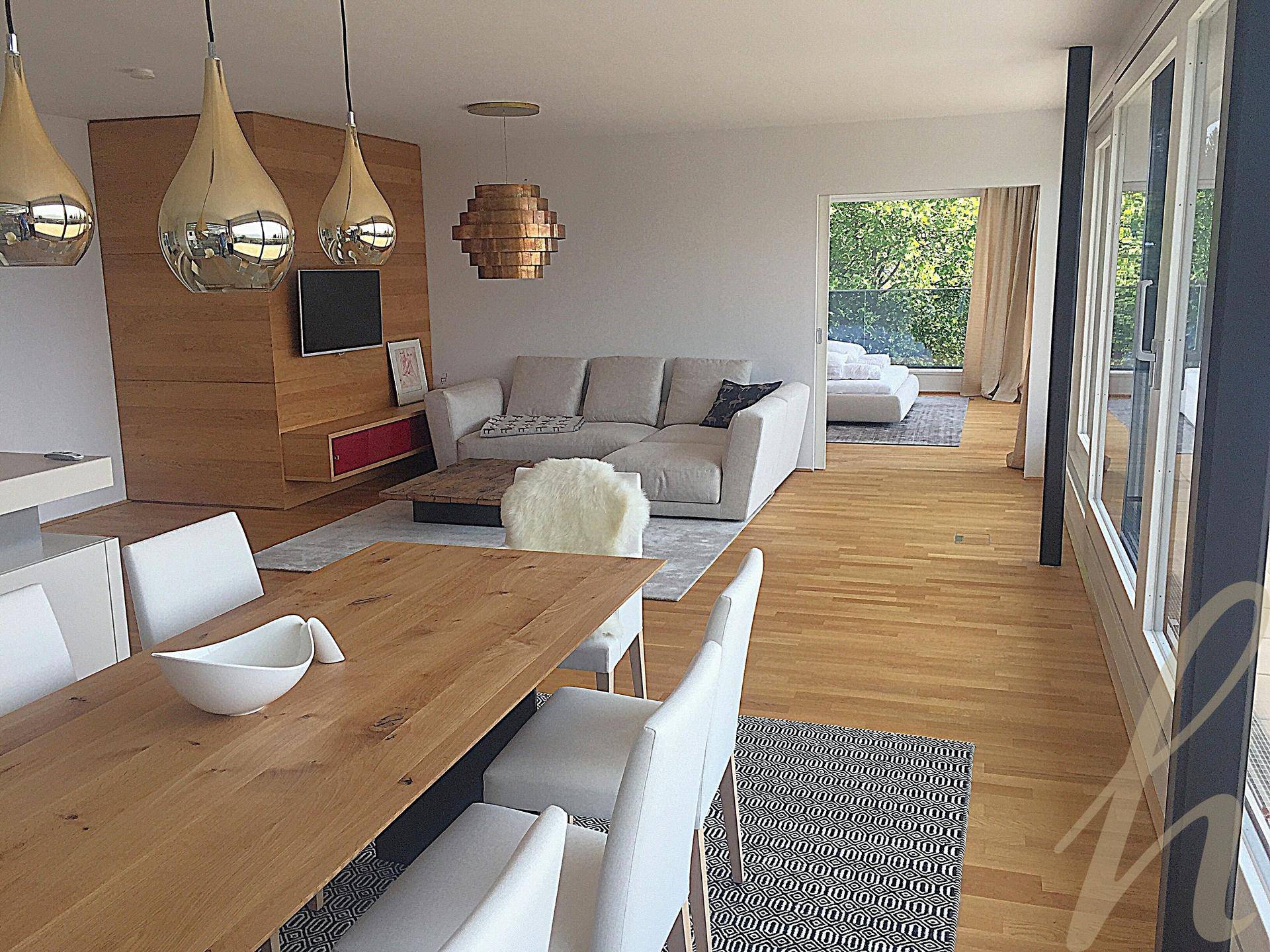 HUNGERBURG: exklusives PENTHOUSE mit Ausblick über die Landeshauptstadt