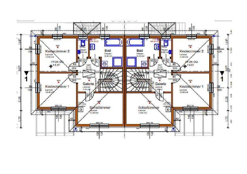 Grundriss des Obergeschosses mit Schlafzimmern, Kinderzimmern und zwei Bädern.