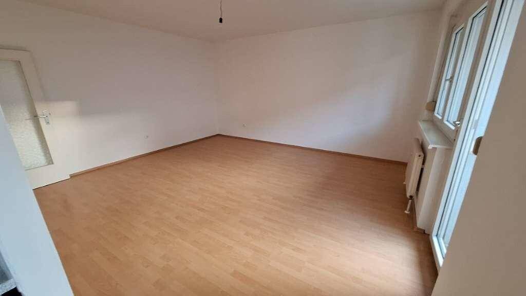 9090_47239391