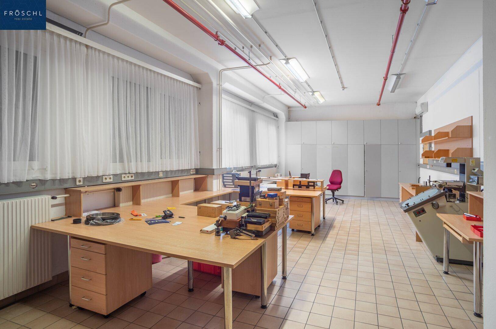 Büro Produktion Divers - Ansicht 2