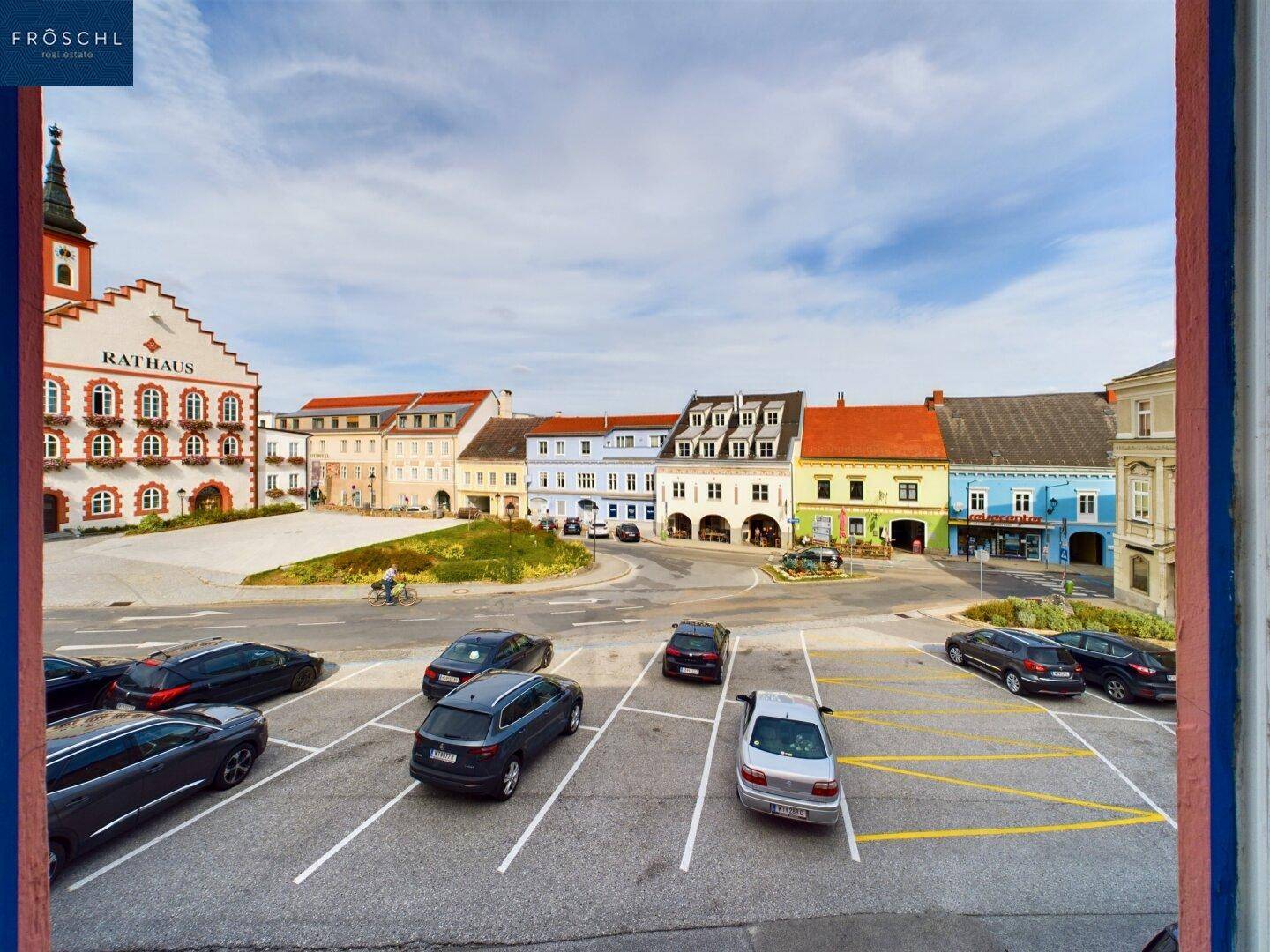 Aussicht Obergeschoss auf Rathaus und Hauptplatz