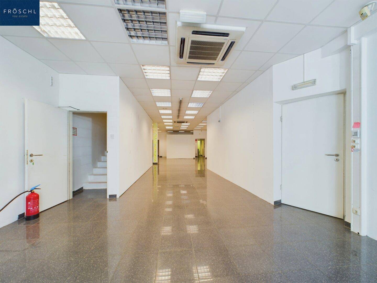 MIETE - Vielseitig nutzbare Geschäftslokal &amp; Lagerflächen - CITY LAGE - Feldkirchen in der WÖRTHERSEE REGION - Ansicht 6