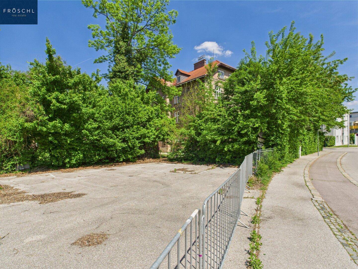 Ansicht 2 -Parkplatz Augasse