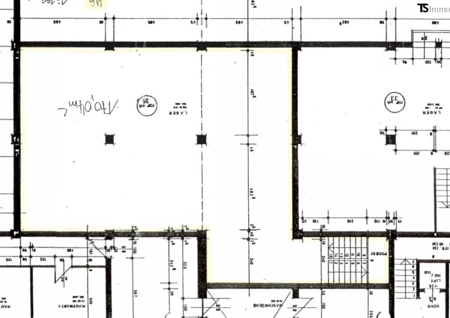 Detaillierter Grundrissplan des Untergeschosses mit einer großen Lagerfläche von etwa 170 Quadratmetern.