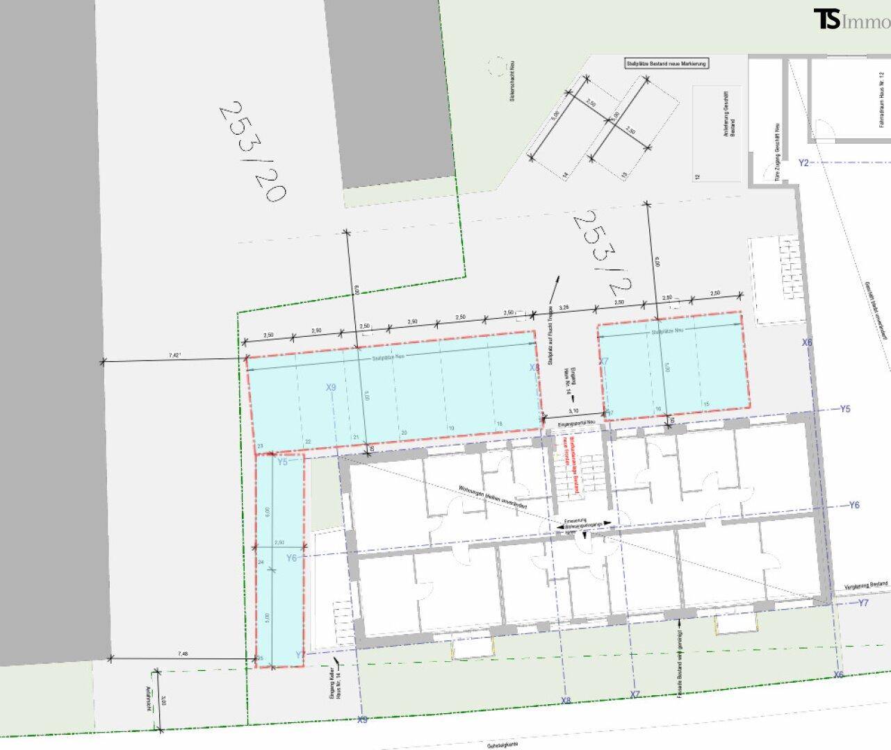 Lageplan des Grundstücks mit bestehenden Gebäuden und potenziellen Erweiterungsflächen.