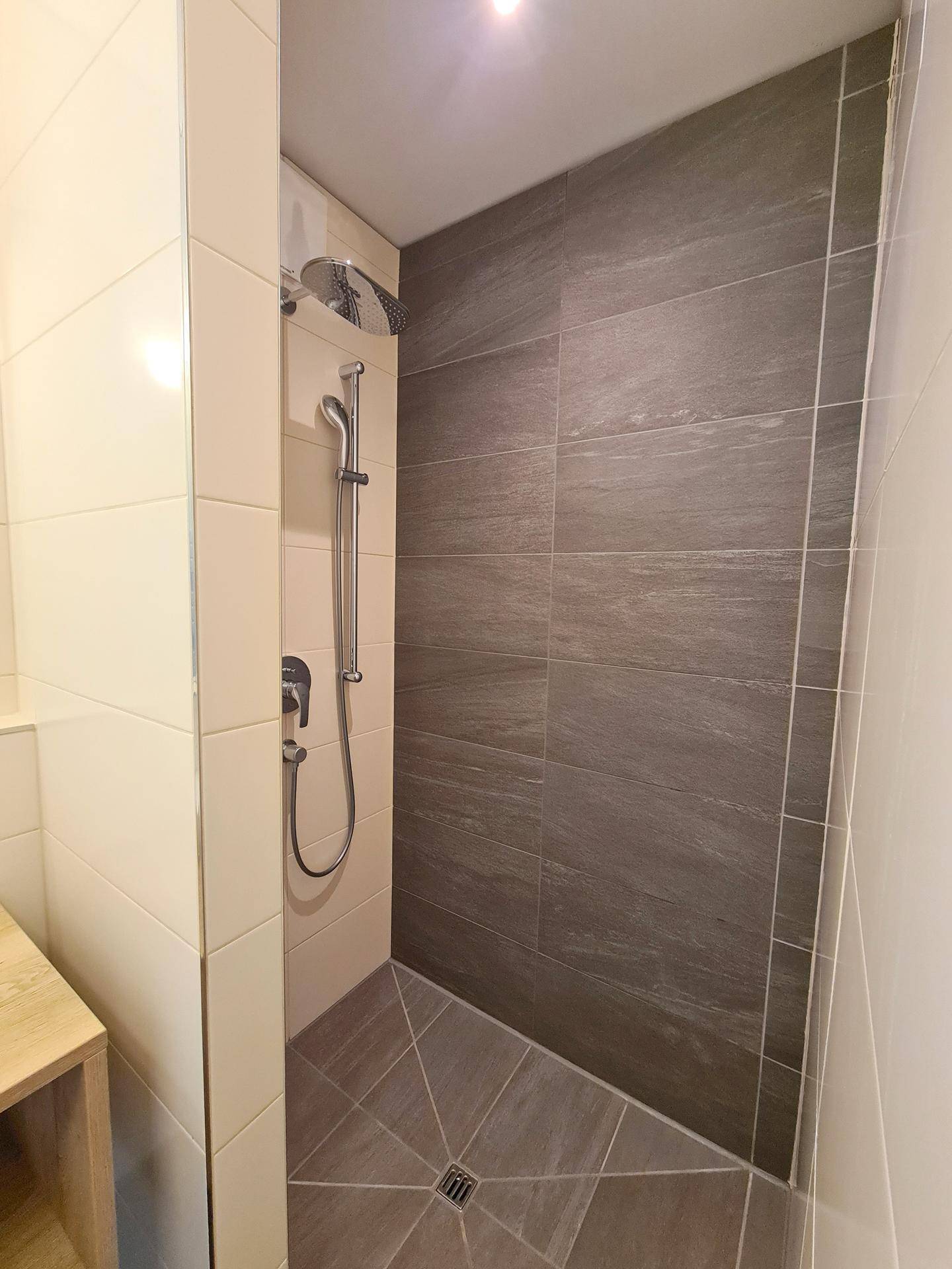Exklusive Suite mit privater Sauna im 4* Apartment Resort in Saalbach | Ski in &amp; out ! - Mehr
