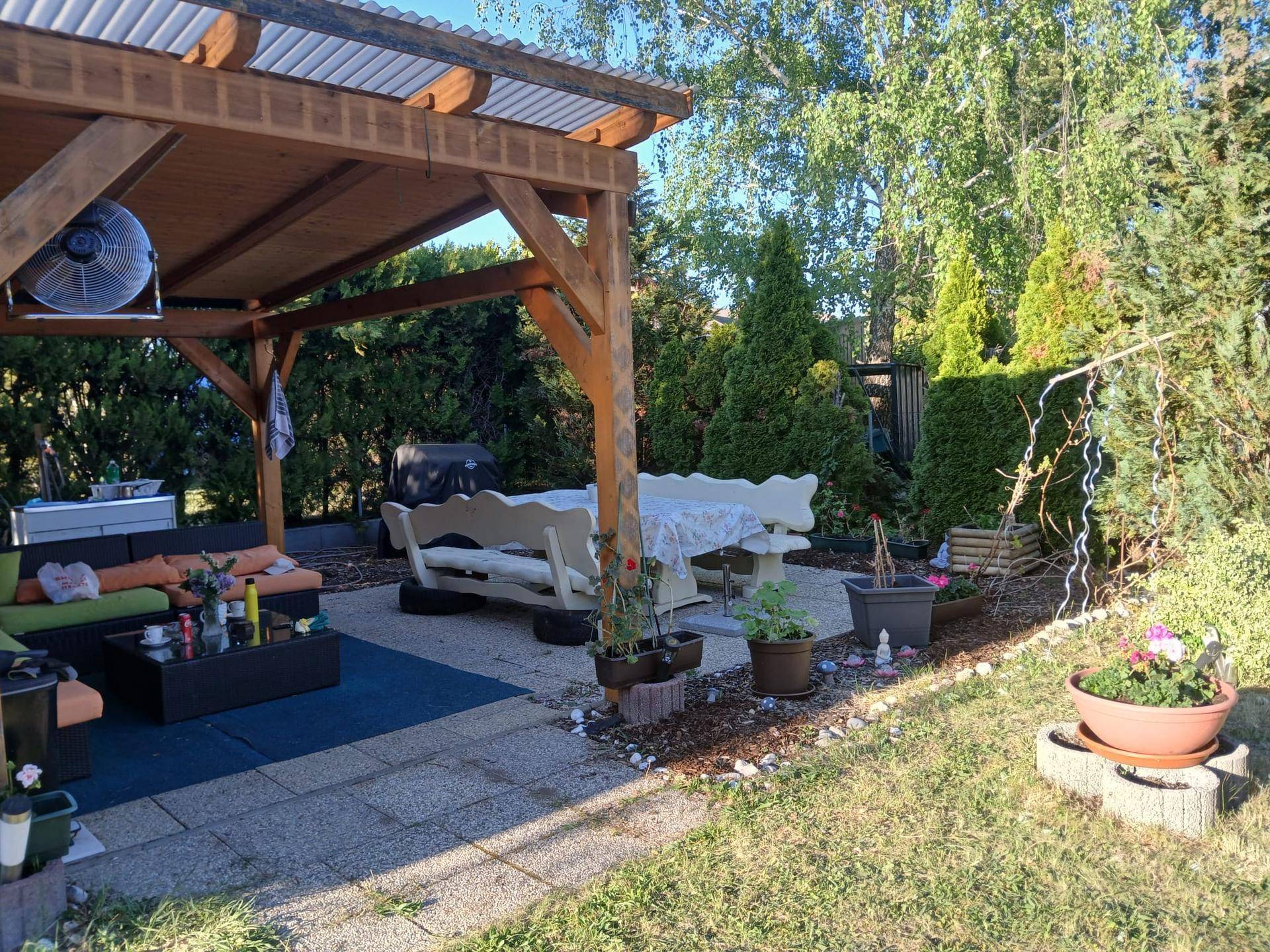 Nachmieter gesucht – Pachtgarten mit umfangreicher Ausstattung - Ansicht 2