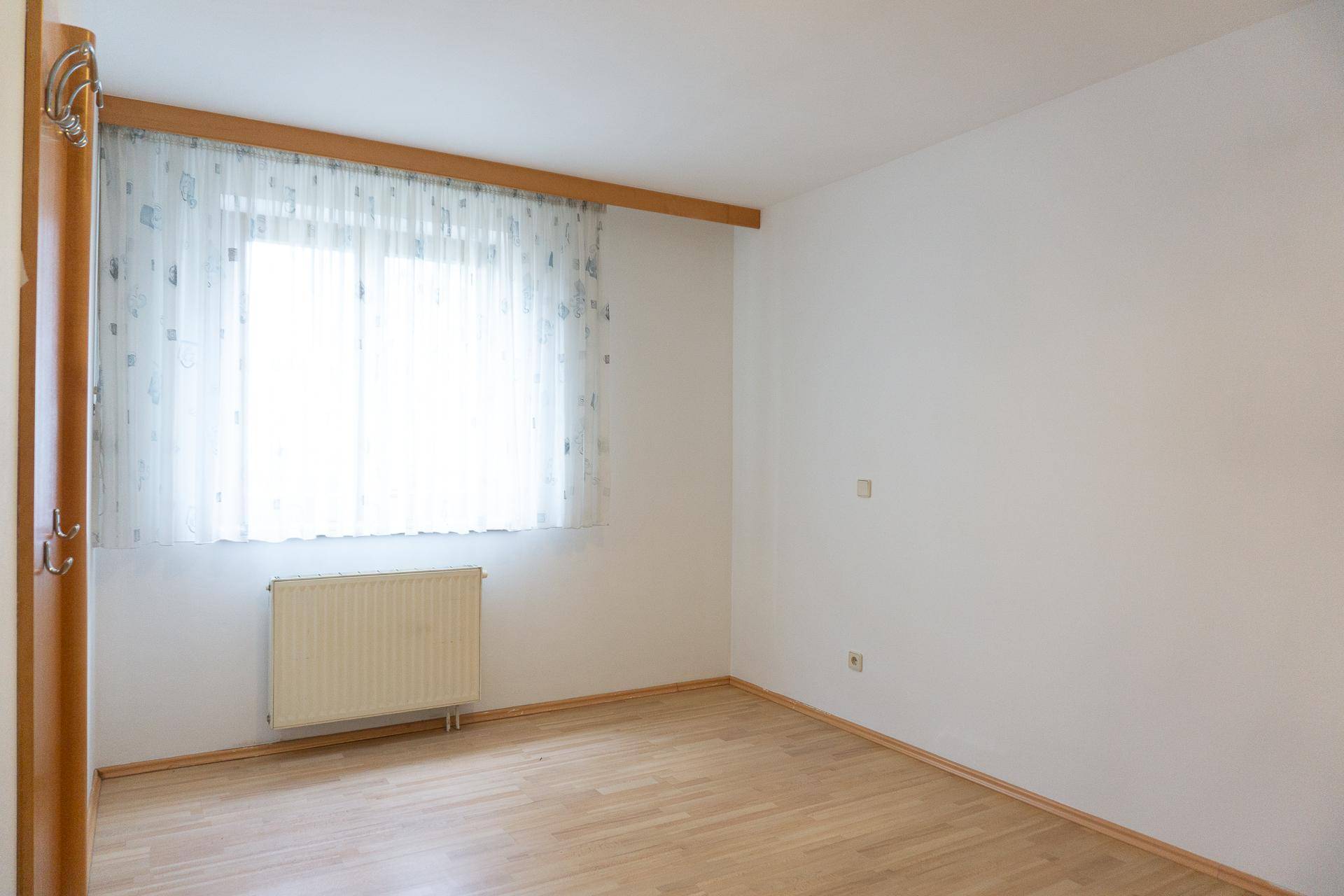 Schlafzimmer (Blick in Raum)