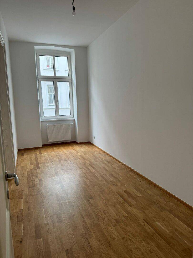 Charmante 2 Zimmer Wohnung nahe der Volksoper - Więcej