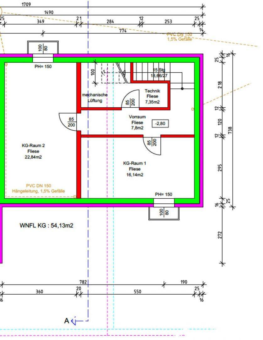 Dieser Grundriss zeigt das Kellergeschoss mit Technikraum, Vorraum und zwei weiteren Räumen.
