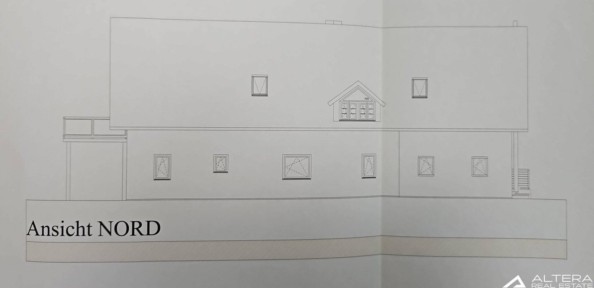 Architektonische Nordansicht des Gebäudes mit Fenstern und Dachgaube.