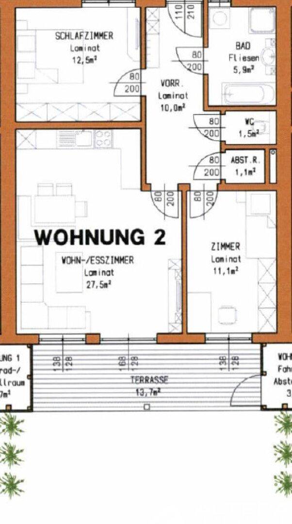 Übersichtlicher Grundriss der Wohneinheit mit Wohn-Esszimmer, Schlafzimmern und großer Terrasse.