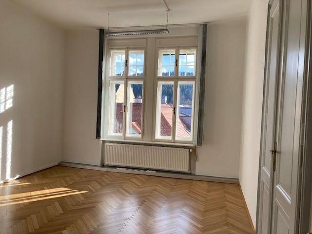 Büro/Ordination im Stil-Altbau - Ansicht 3