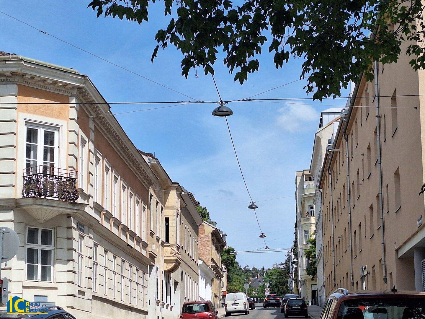 Ruhige Einbahn zur Hütteldorferstr.