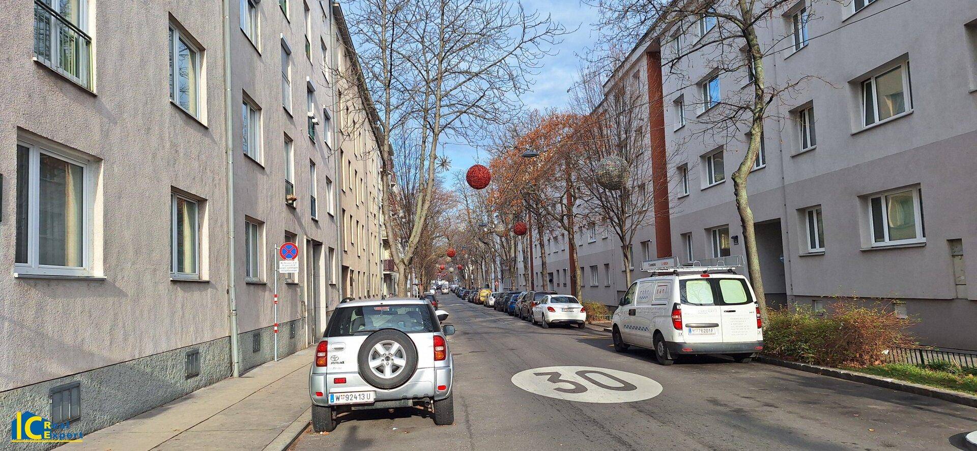 Verkehrsberuhigte Gasse