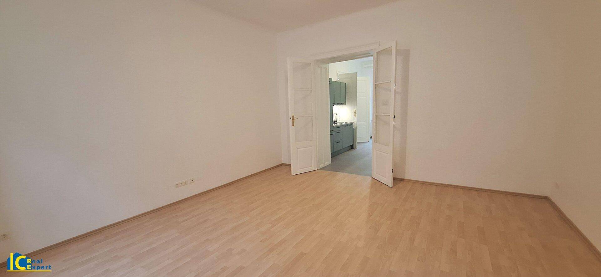 Großzügiges Wohnzimmer