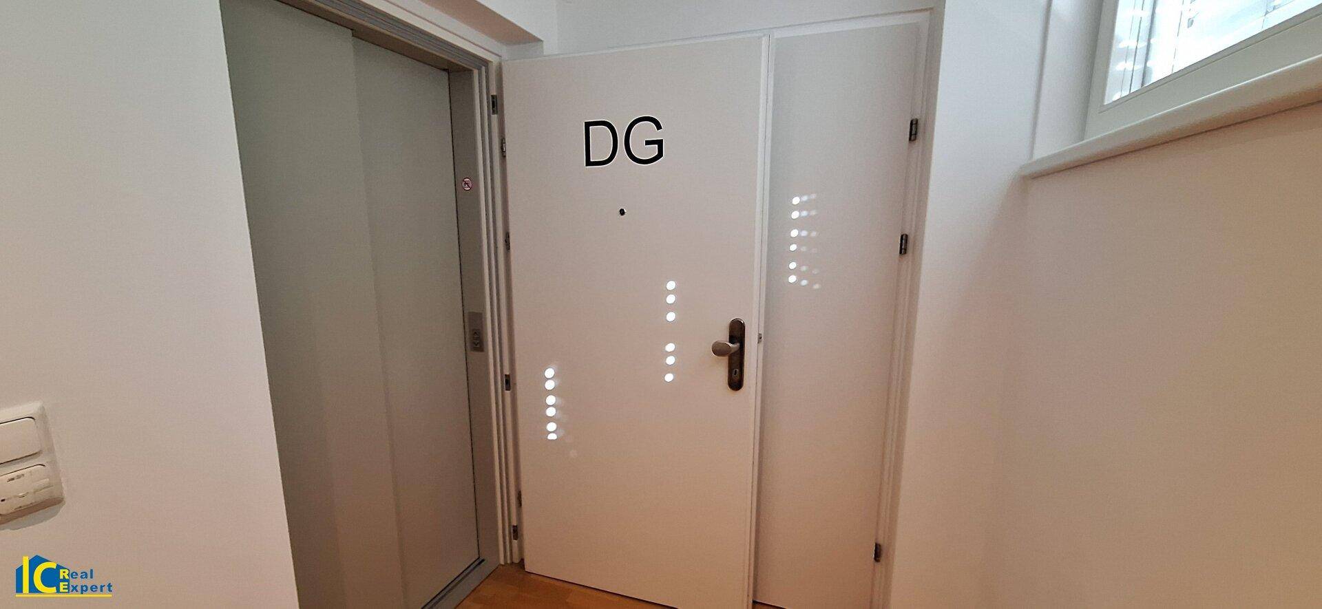 Mit dem Lift direkt in die Wohnung