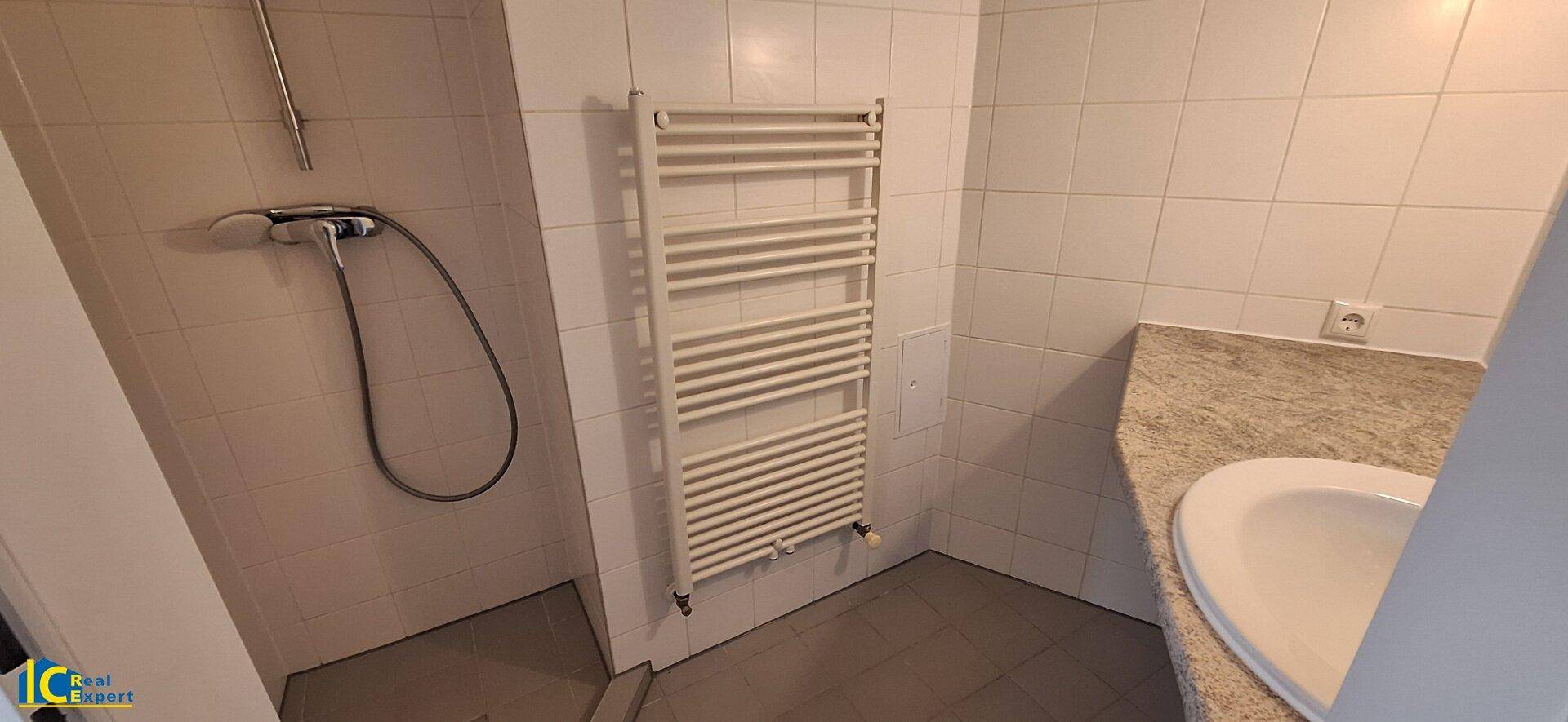 Kompaktes Badezimmer
