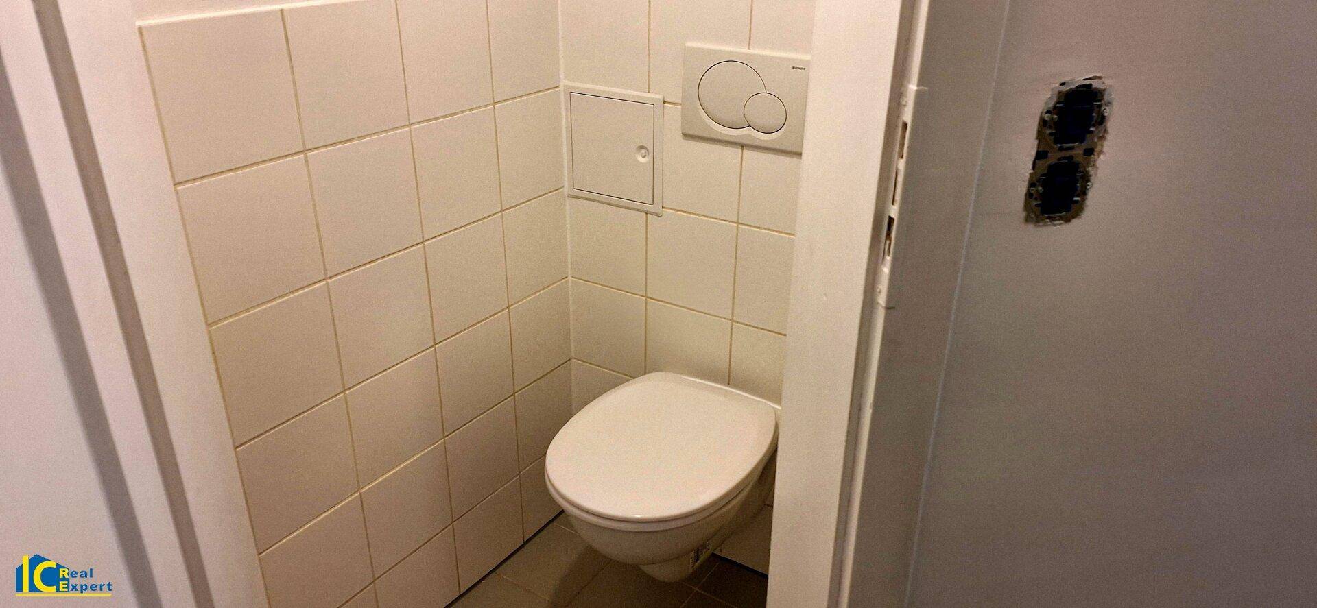 Getrenntes WC
