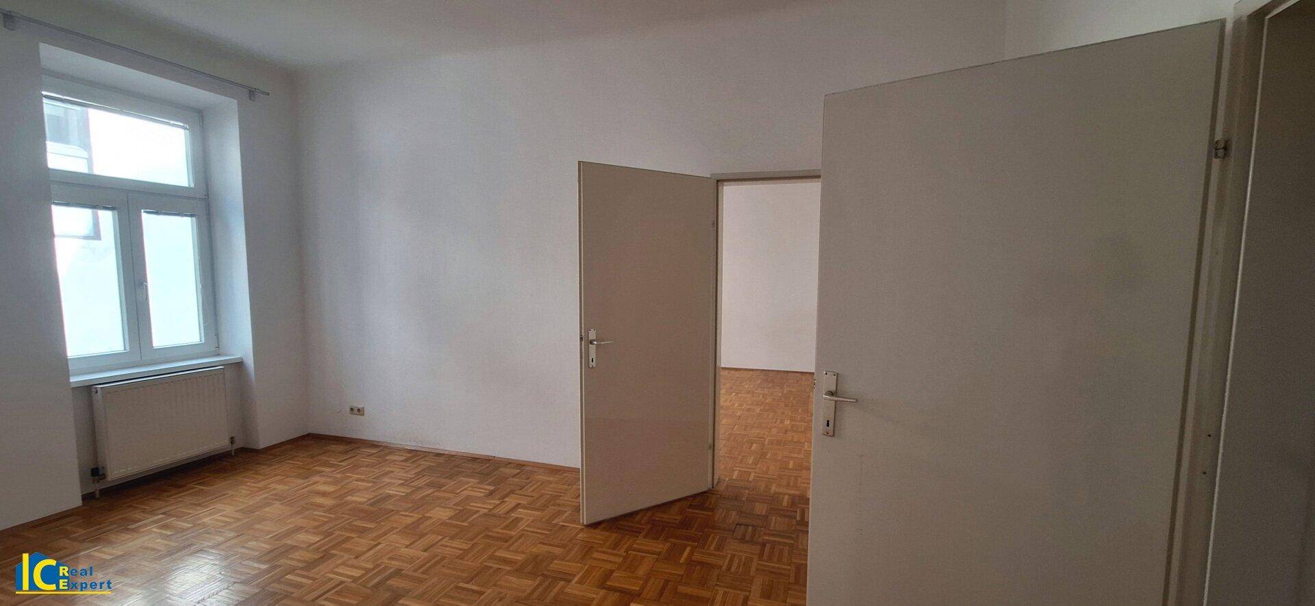 Würfelparketten in den Wohnräumen