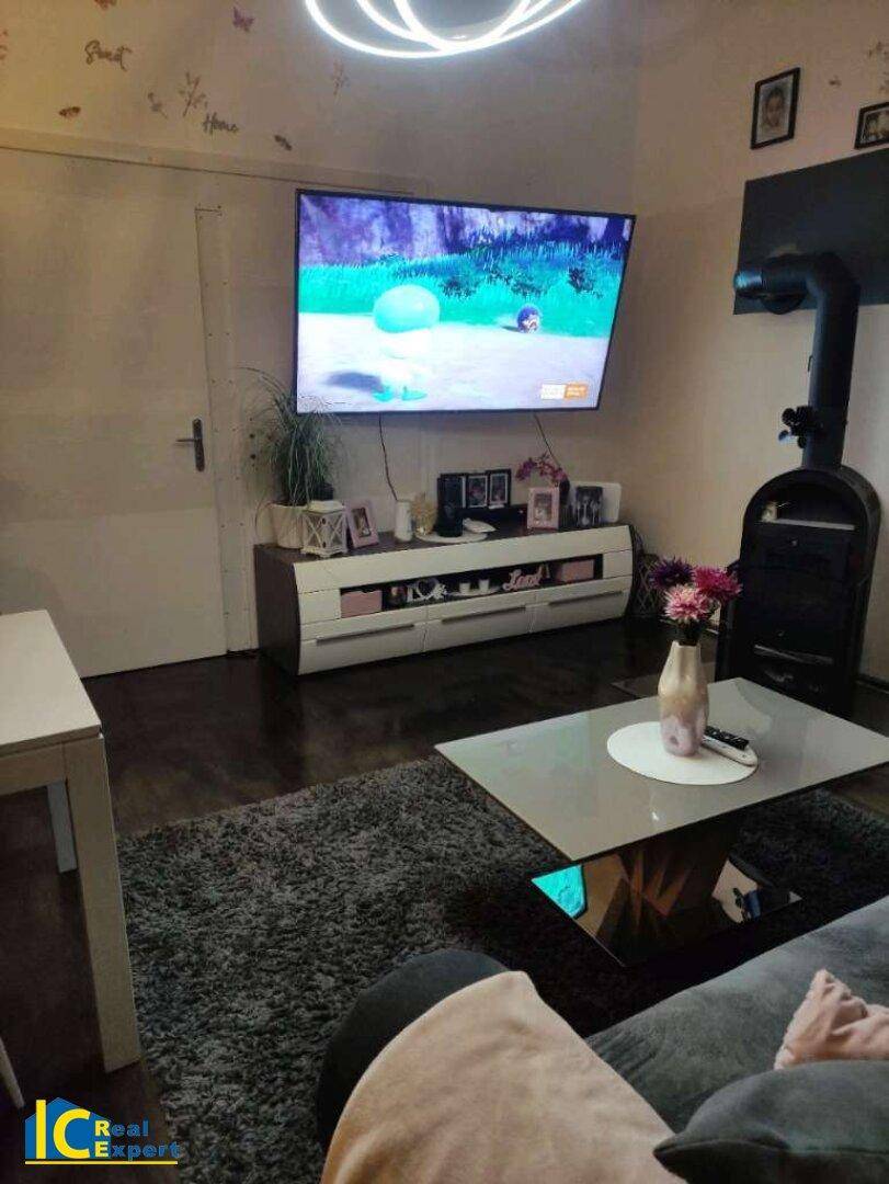 Wohnzimmer mit Schwedenofen
