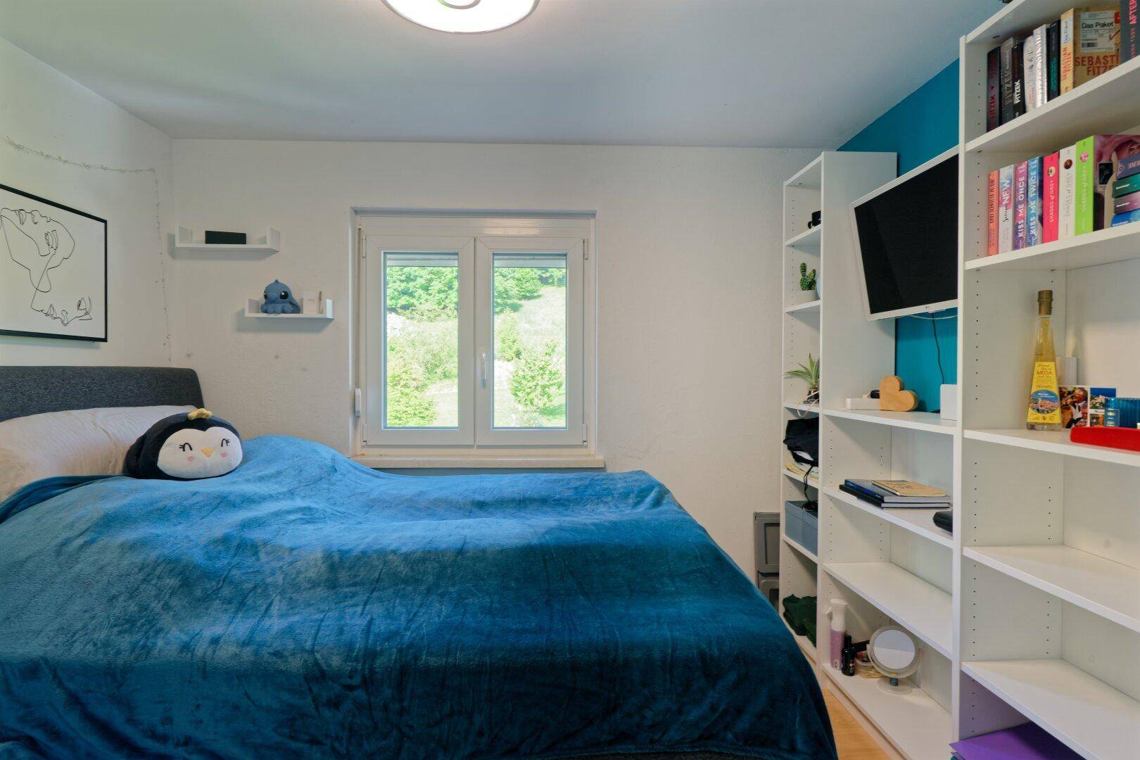 Schlafzimmer 2 DG