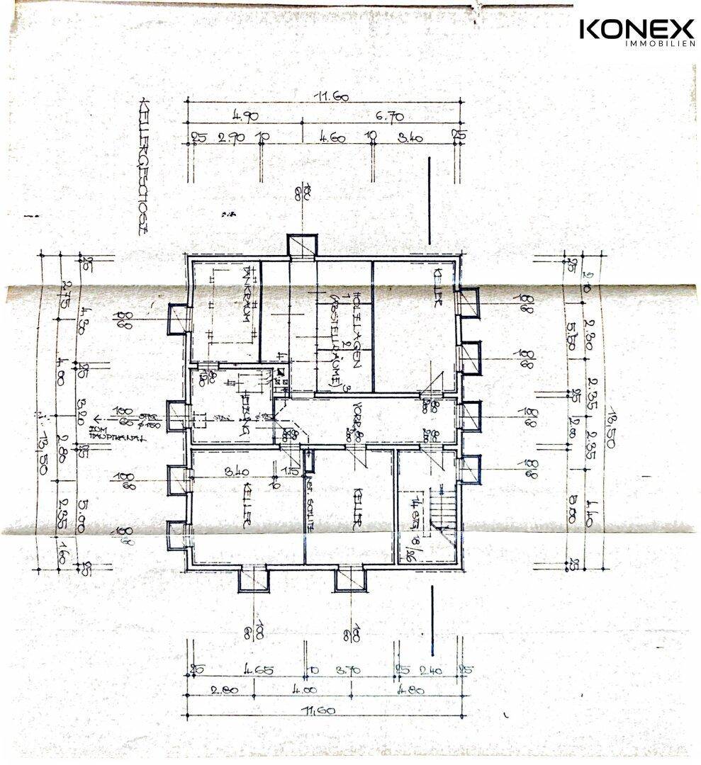 Grundriss des Kellergeschosses mit verschiedenen Räumen und Abmessungen.