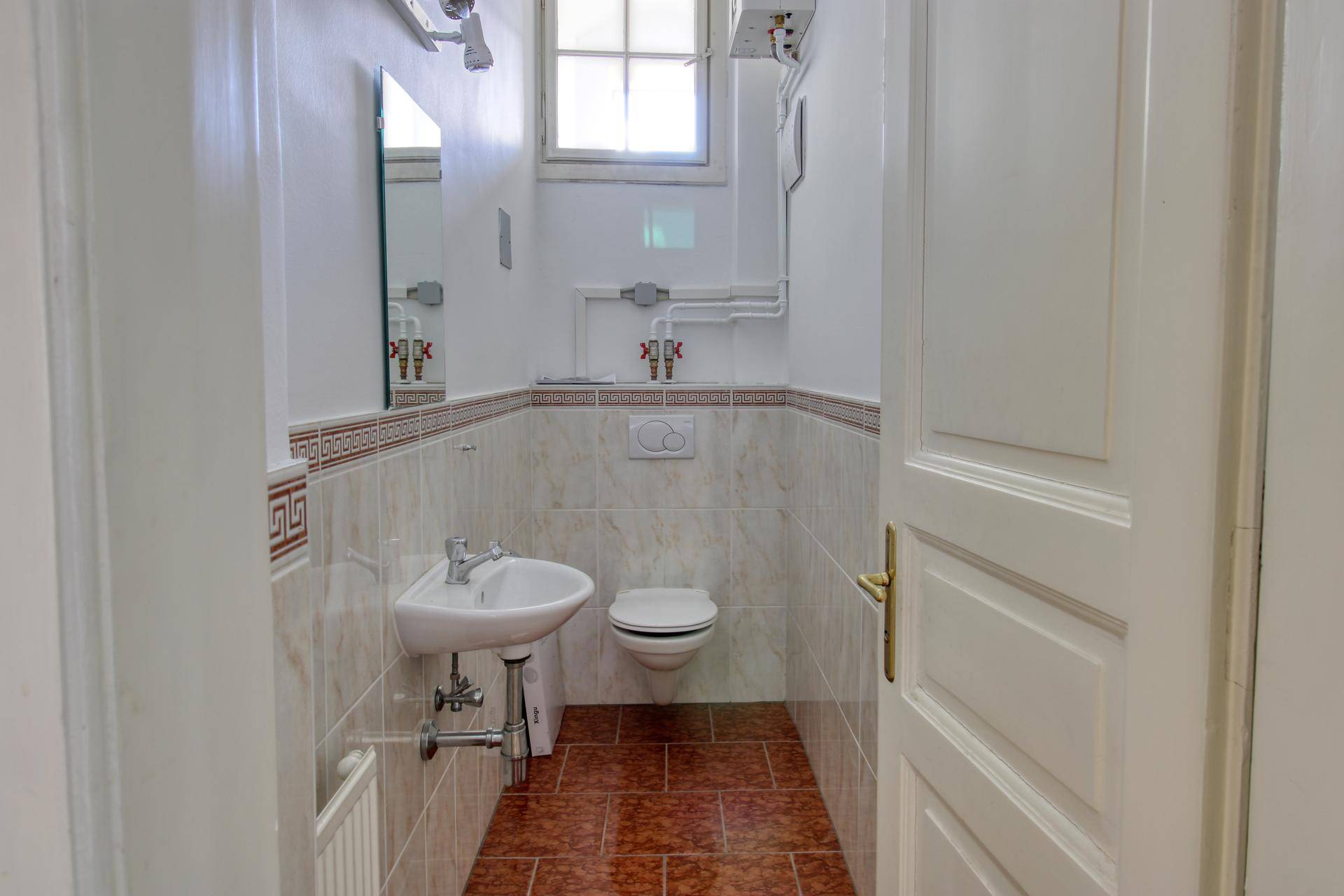 WC