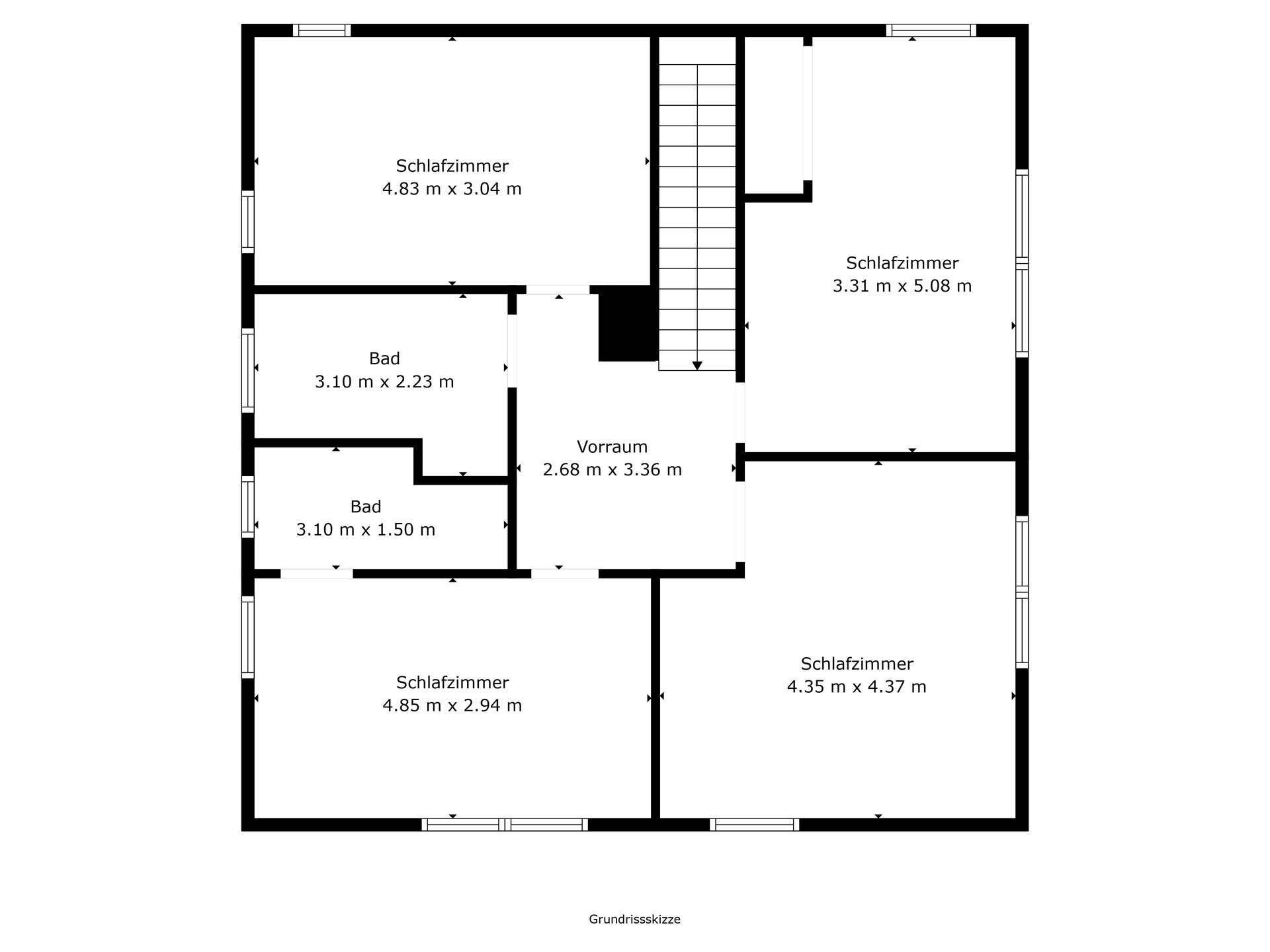 Grundriss des Obergeschosses mit mehreren Schlafzimmern und zwei Bädern.