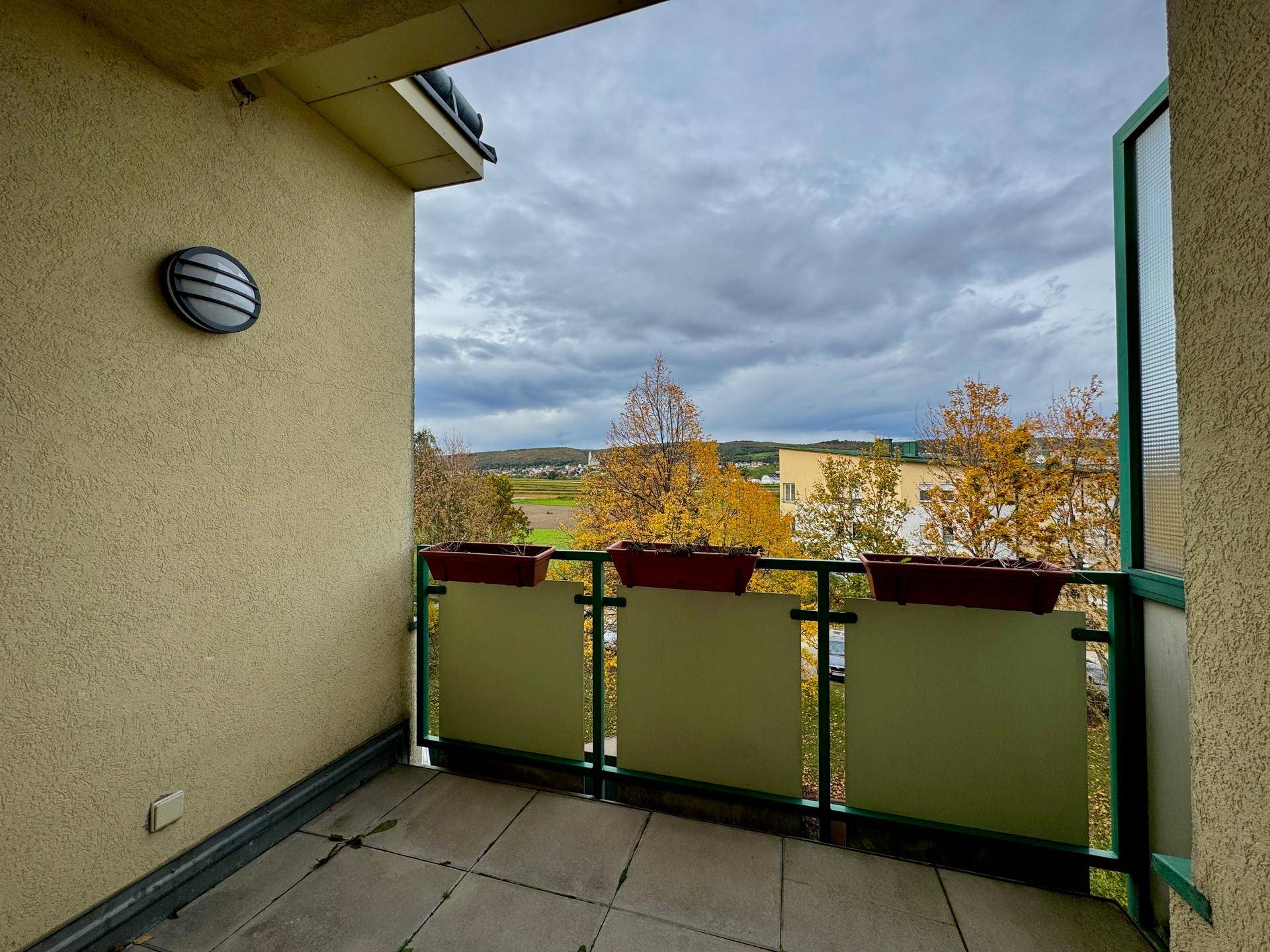 Loggia mit Grünblick