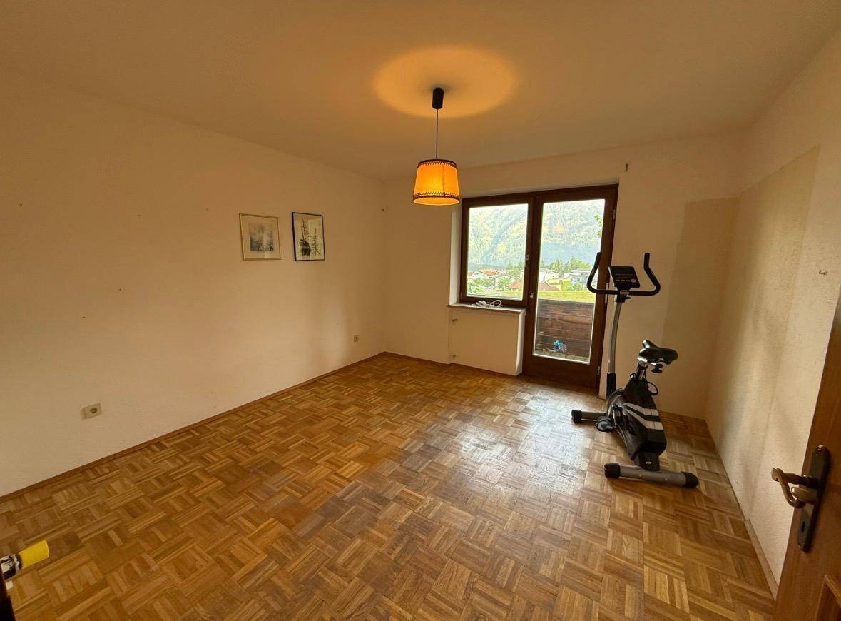 Großes Grundstück in sonniger Hanglage mit traumhafter Aussicht – další