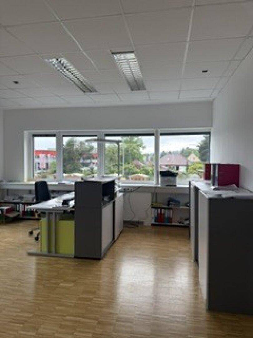 Modernes Büro/Praxis mit 192m² Fläche in Hart bei Graz - Ideal für Ihr Unternehmen! - Ansicht 4