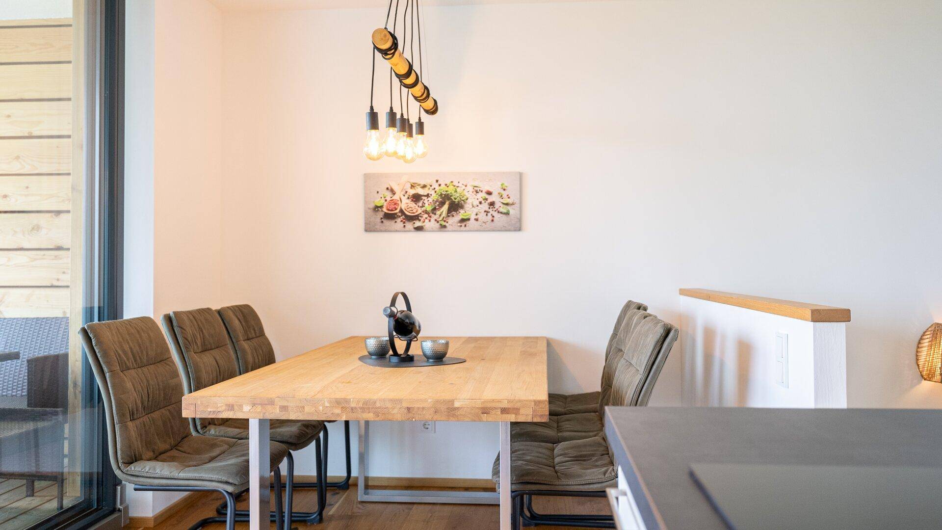 Eichenberg: Maisonettewohnung mit großzügiger Terrasse! - Mehr