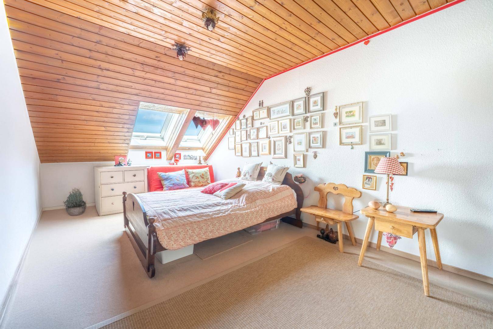 Schlafzimmer 2