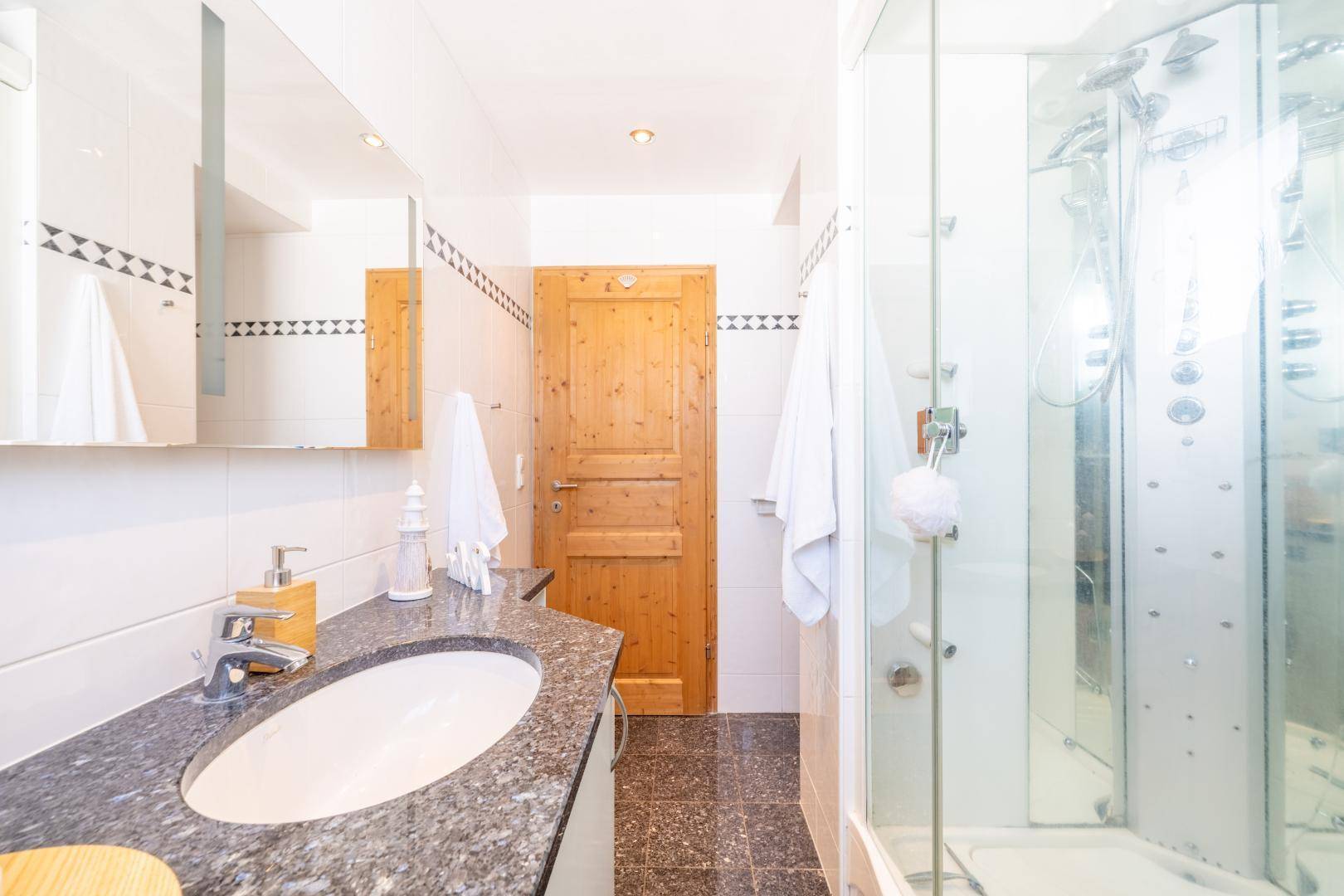 Badezimmer Obergeschoß
