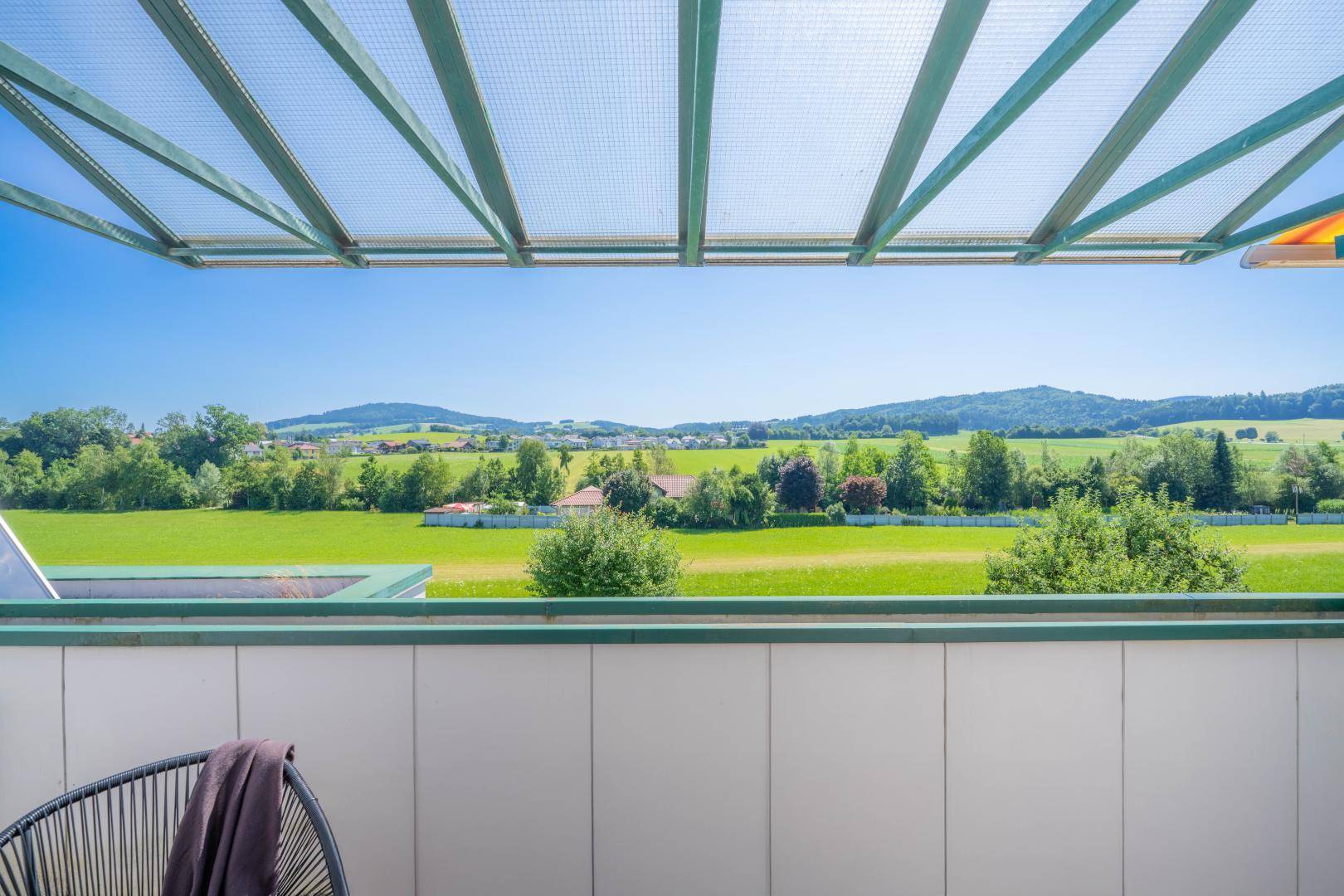 Ausblick Balkon Schlafzimmer Obergeschoß