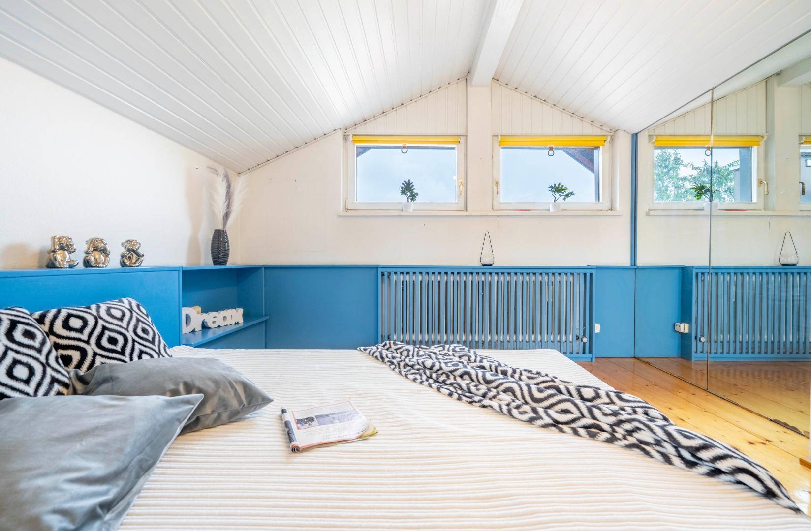 Schlafzimmer OG