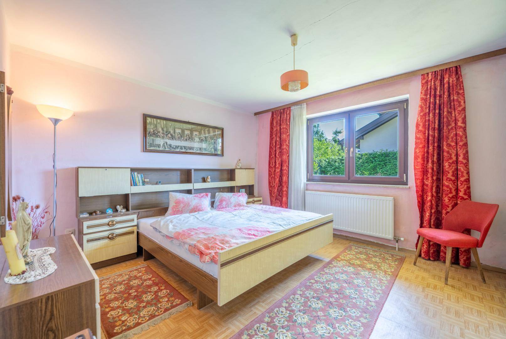 Die perfekte Chance - Einfamilienhaus mit schönem Garten und Potential - Ansicht 5