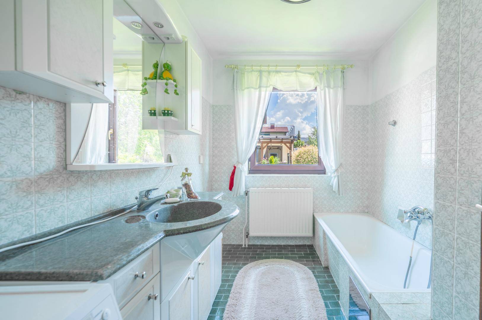 Die perfekte Chance - Einfamilienhaus mit schönem Garten und Potential - Ansicht 4