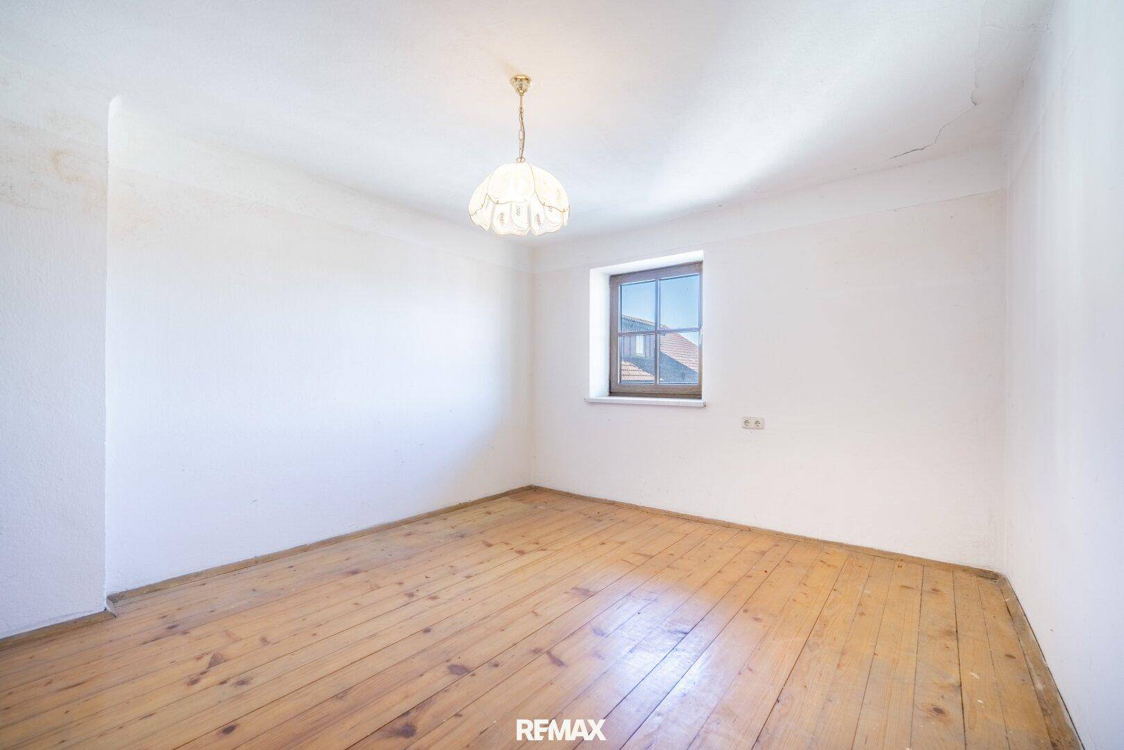 Zimmer klein OG