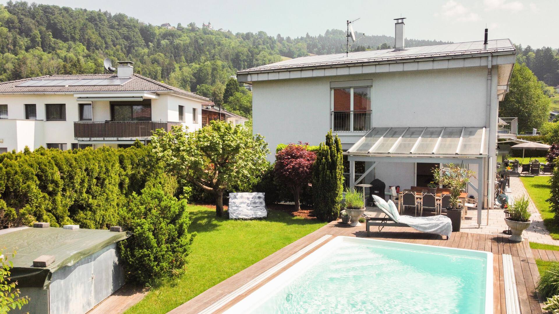 Pool & Garten