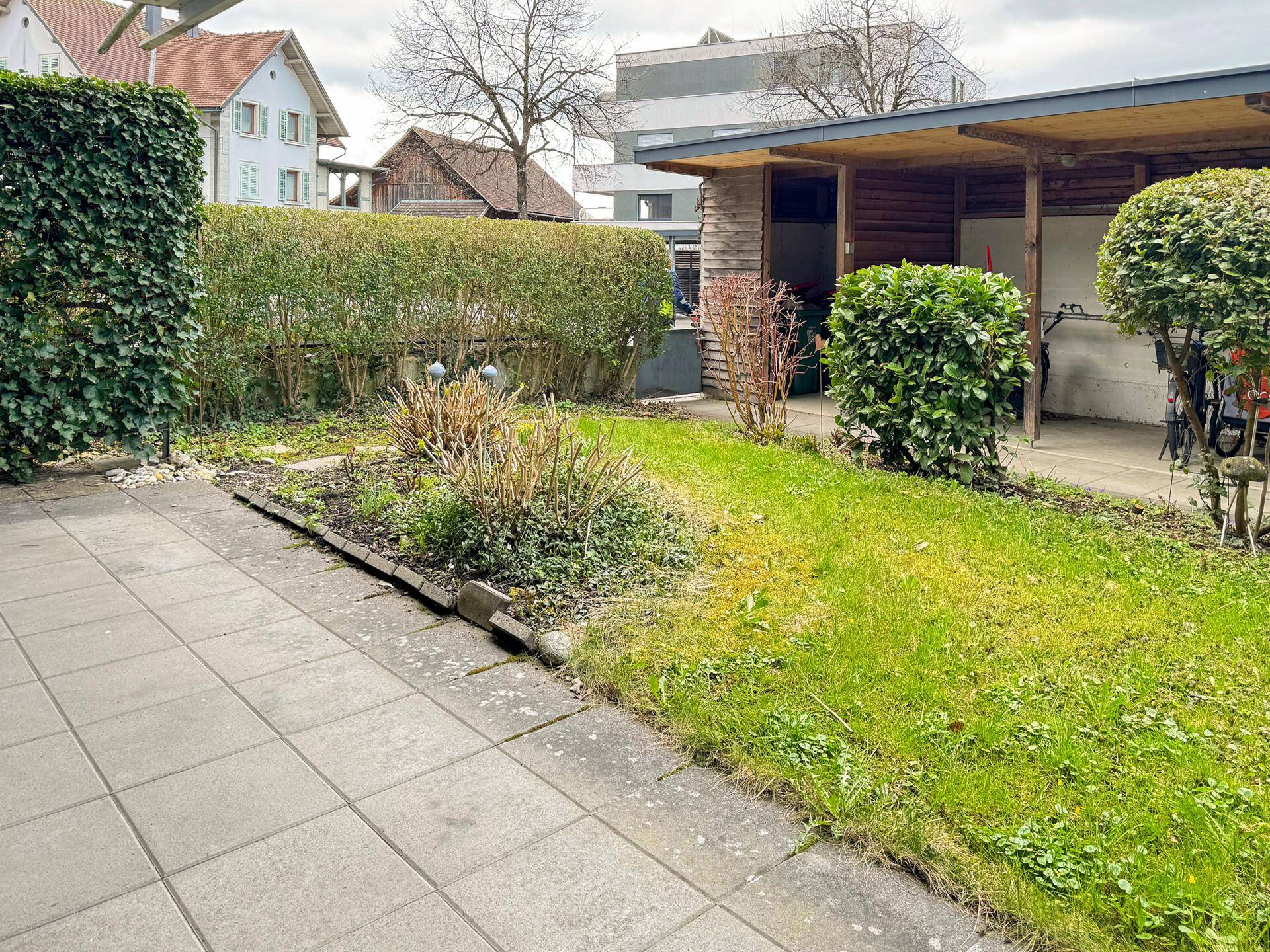 Terrasse und Garten