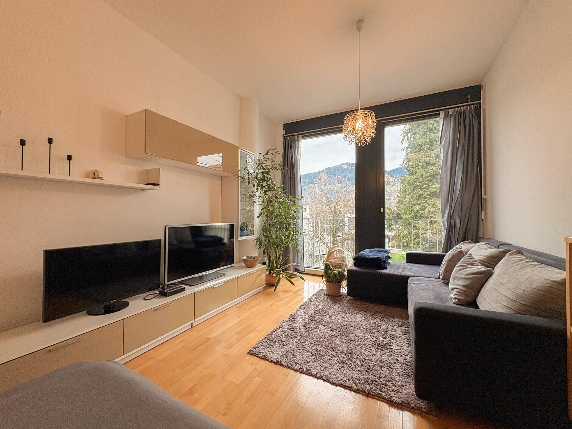 Pauschalmiete - Möblierte 1,5-Zimmer-Stadtwohnung inkl. TG - Ansicht 3