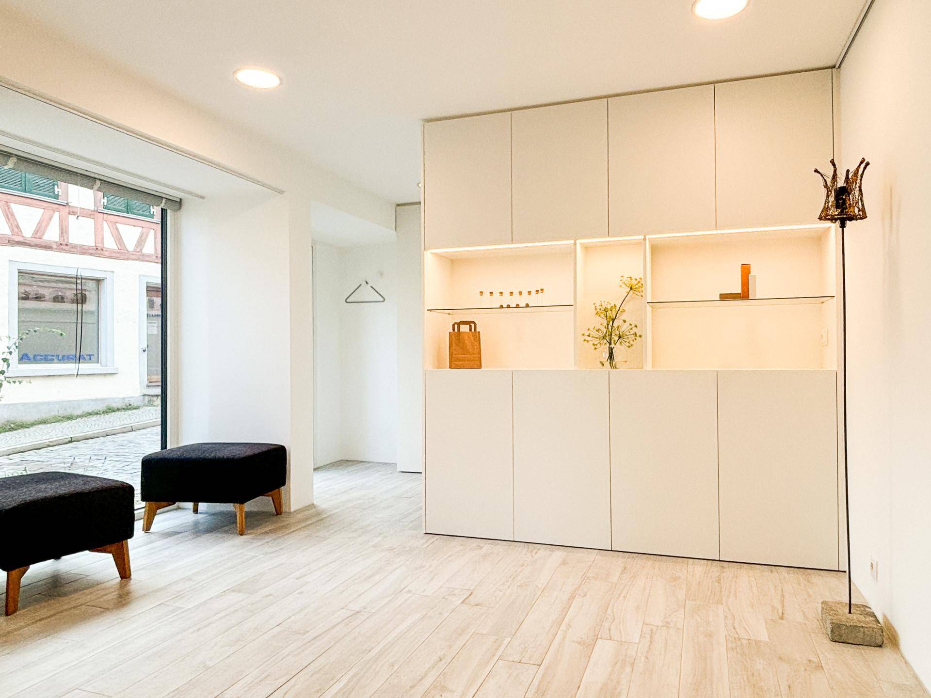 Atelier-Büro-Verkauf