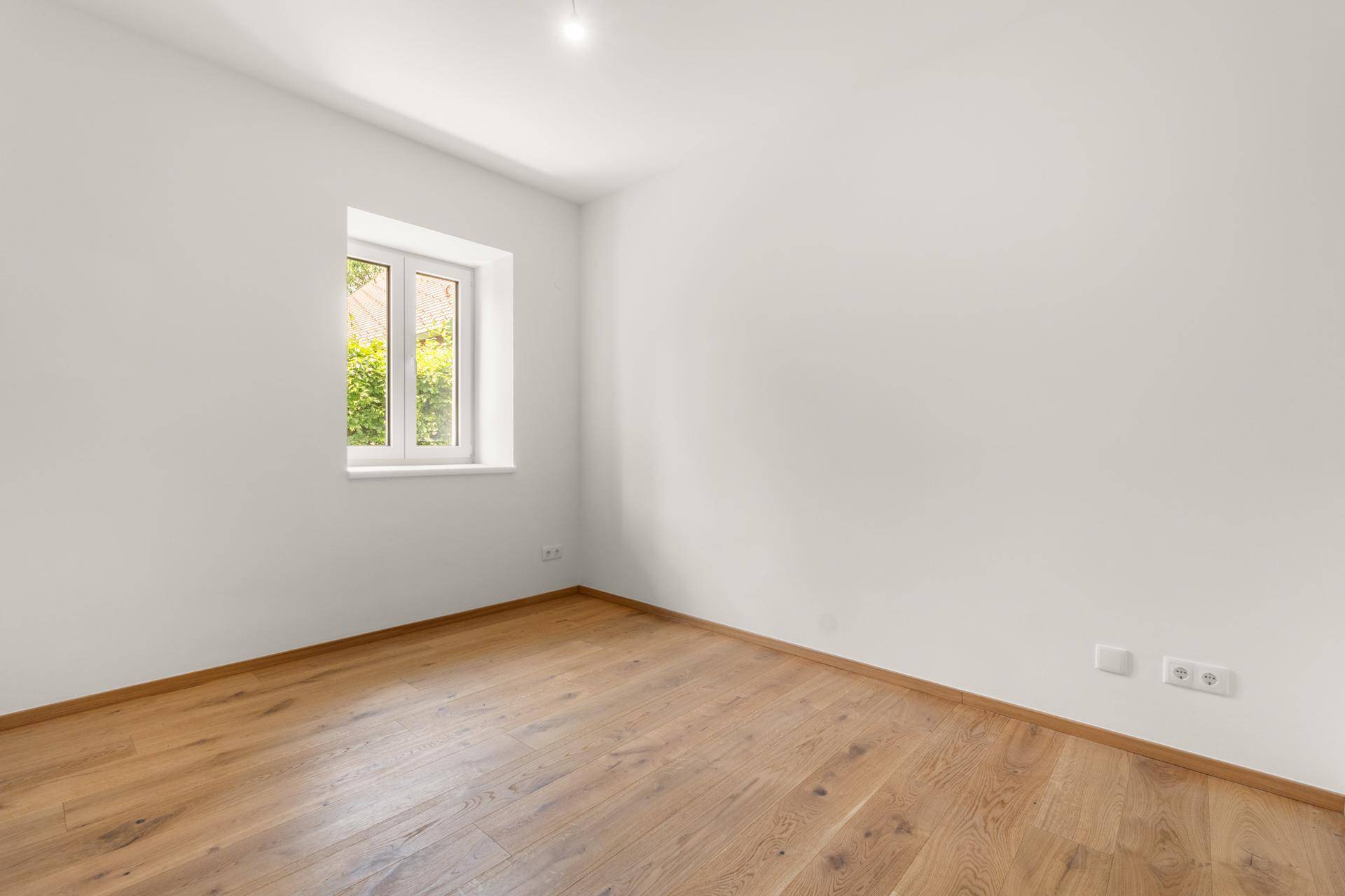 Helle Räume, ein eigener Garten &amp; moderne Wohnqualität: 3-Zimmer-Wohnung mit Terrasse und Photovoltaik-Anlage in Straßgang - Mehr