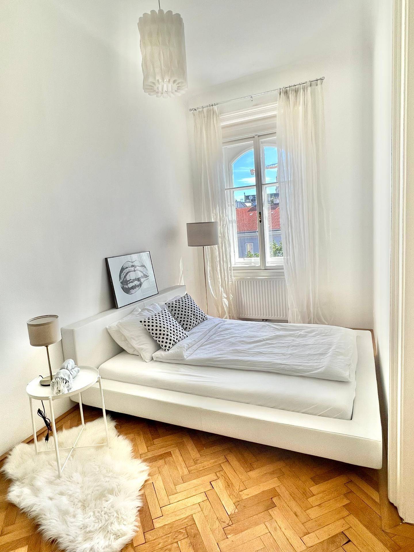 Stilvolles Altbau-Apartment - voll-möbliert zur Kurzzeitmiete - Ansicht 2